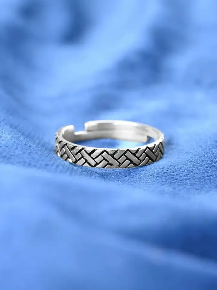 Gümüş Yüzük